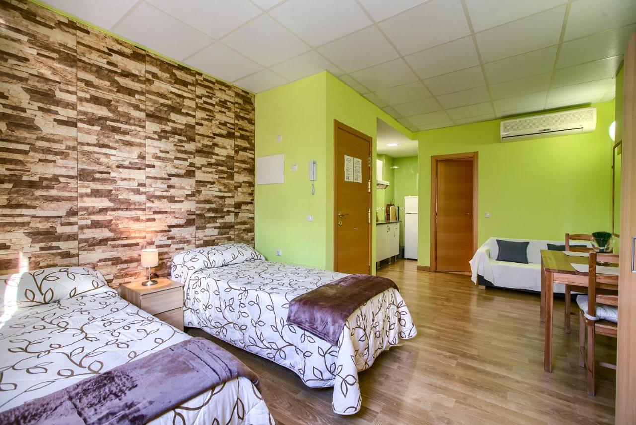 Apartamentos Barajas Madrid Exteriér fotografie