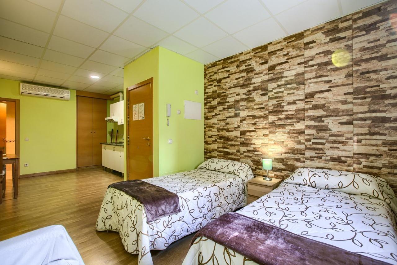 Apartamentos Barajas Madrid Exteriér fotografie