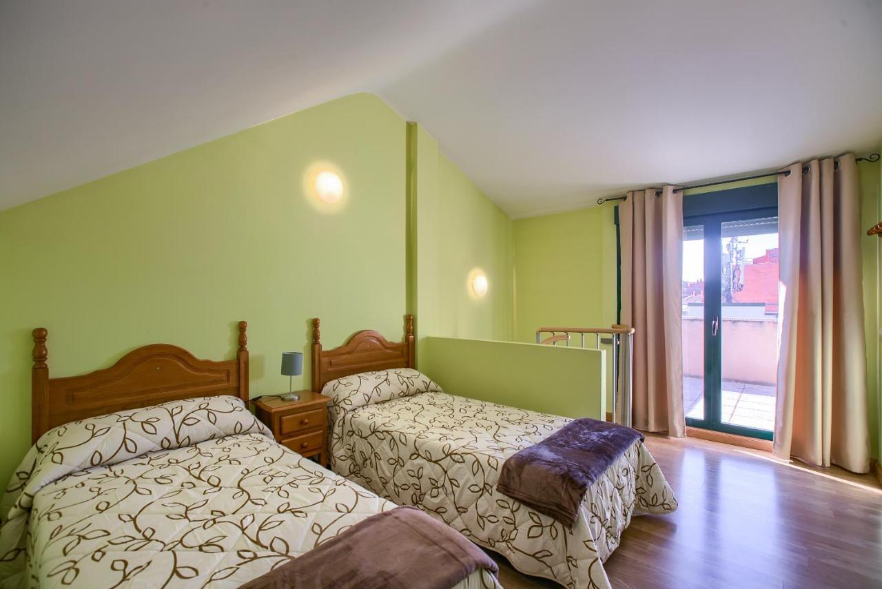 Apartamentos Barajas Madrid Exteriér fotografie