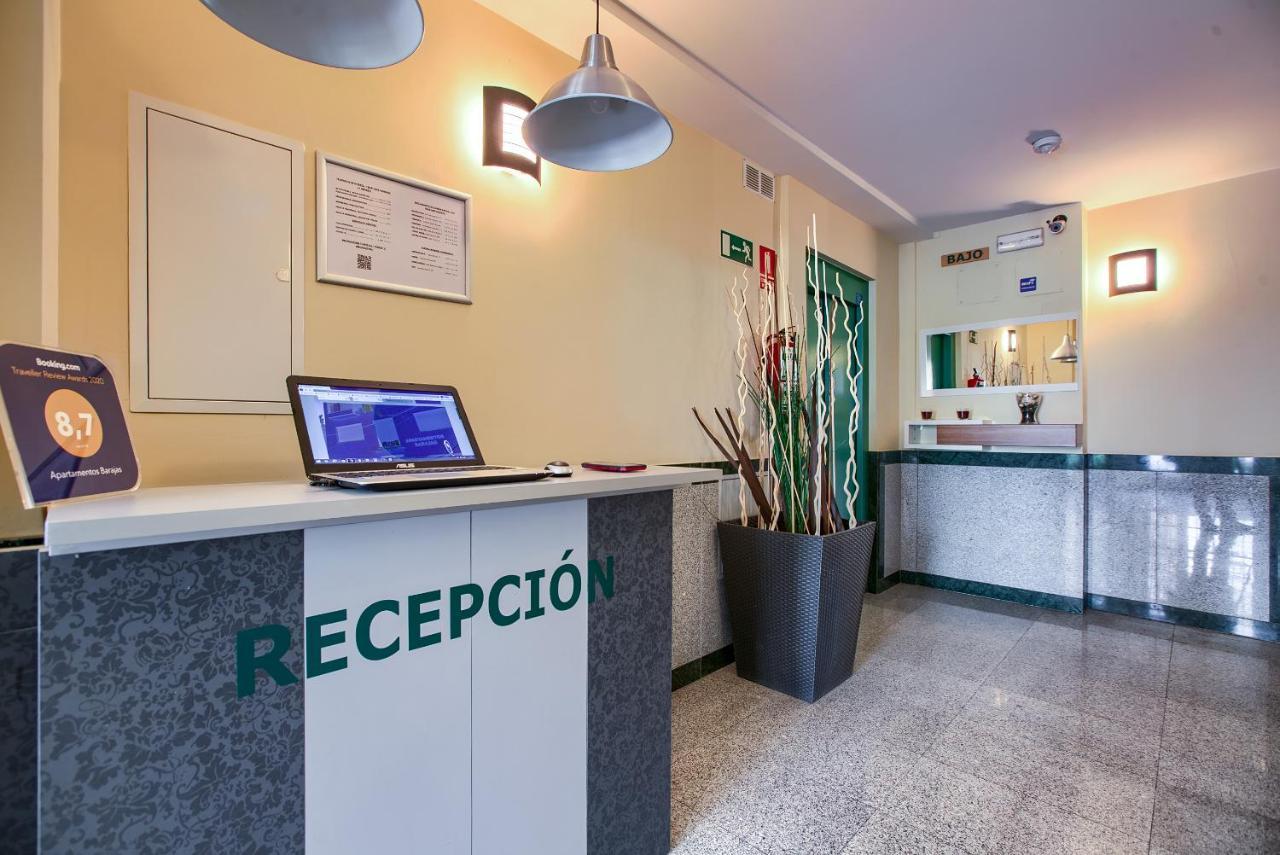 Apartamentos Barajas Madrid Exteriér fotografie