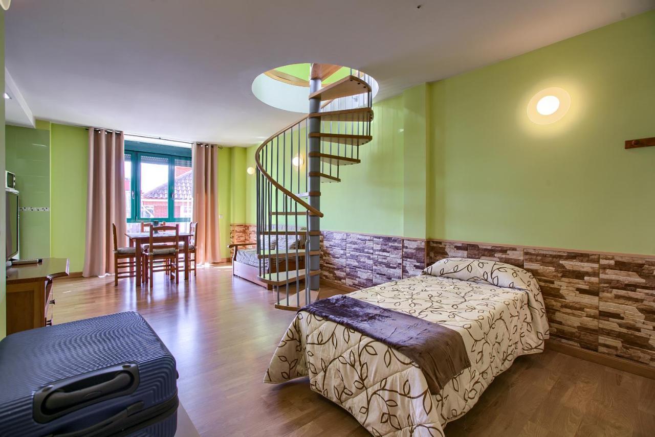 Apartamentos Barajas Madrid Exteriér fotografie