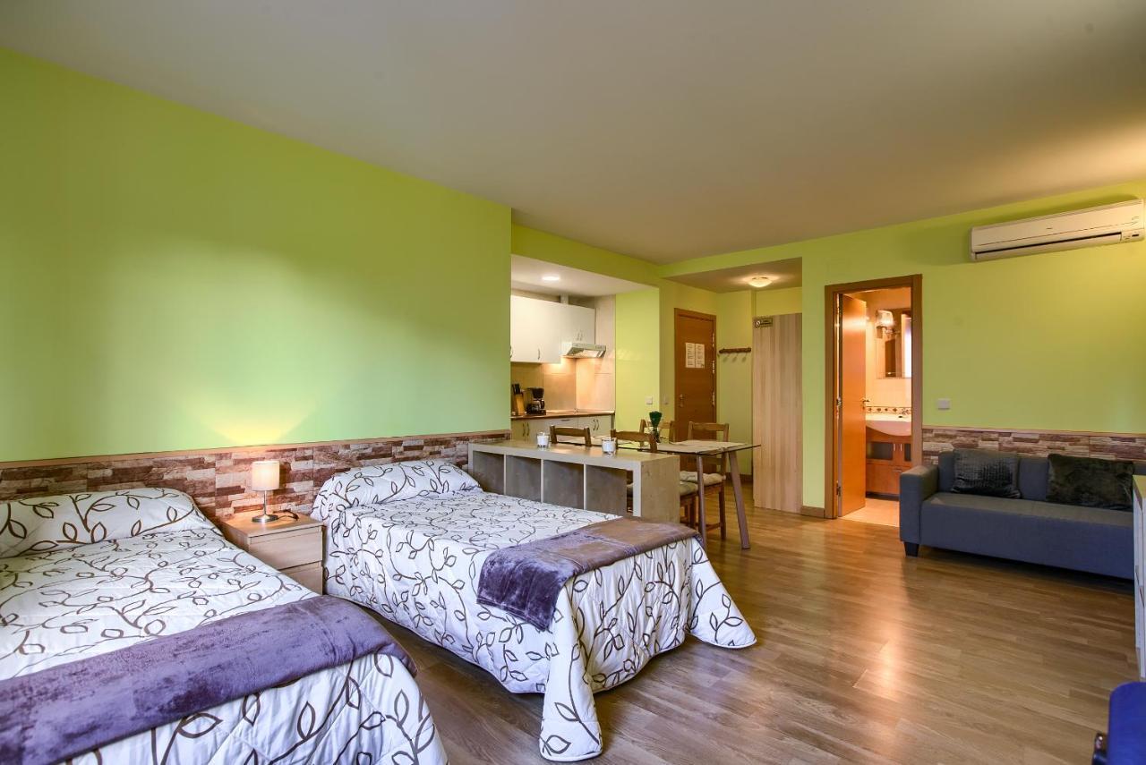 Apartamentos Barajas Madrid Exteriér fotografie